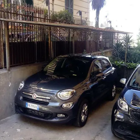 Apartament Casa Michelangelo Neapol