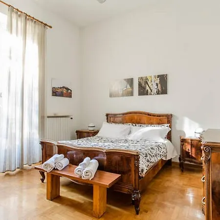 아파트 Casa Michelangelo *
